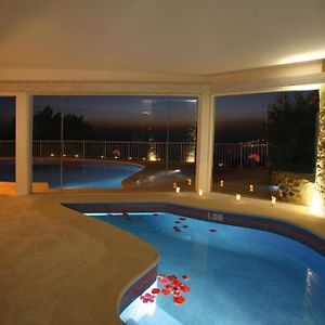 Master Suite & Out Pool